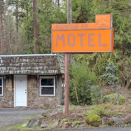 Motel Room With Kitchenette At Base Of Mt Hood Mount Hood Village Buitenkant foto